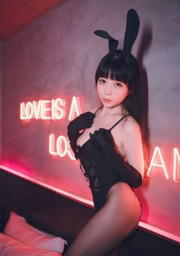 亚洲无码伊人久_高清完整在线观看