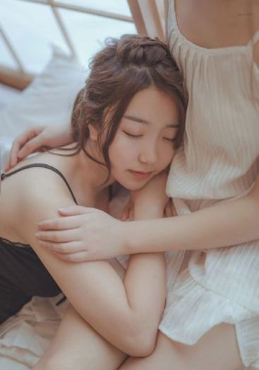 黄色三级片三个男人强奸一个女人_国产剧电影在线看