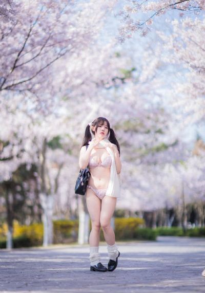 美女被羞羞在线观看_蓝光完整视频观看