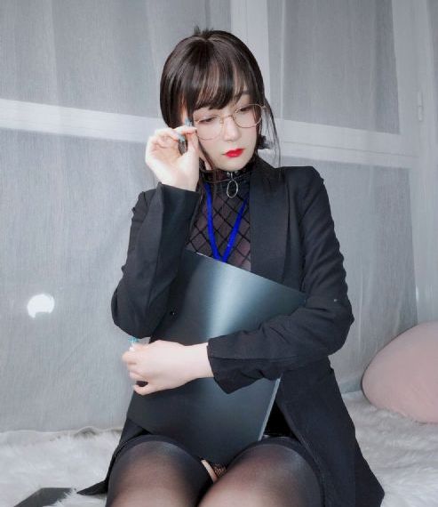 手撕女生裙子名场面_1080P免费观看电视剧