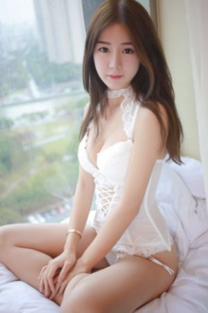 亚洲综合欧美在线精品_免费超清在线观看