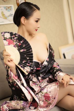 久久精品娱乐盛宴_BD日韩电影在线