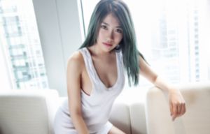 人人妻人人澡人人爽人人sex电车_BD国语在线观看高清