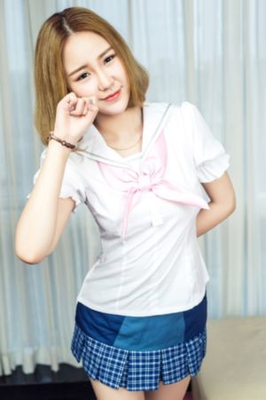 全是双性大乳美人文H_无删减在线播放
