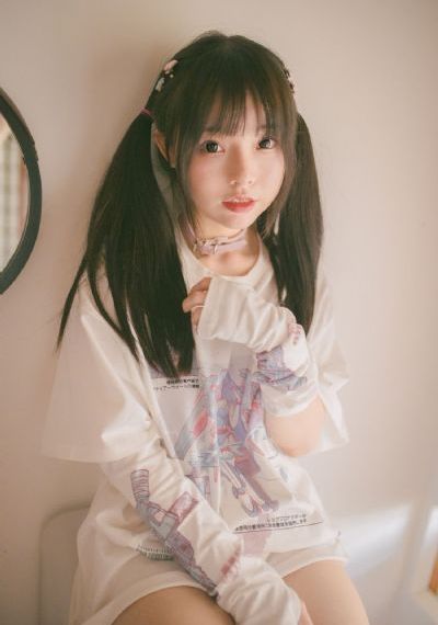 美女网站免费看1000_BD英语在线观看高清