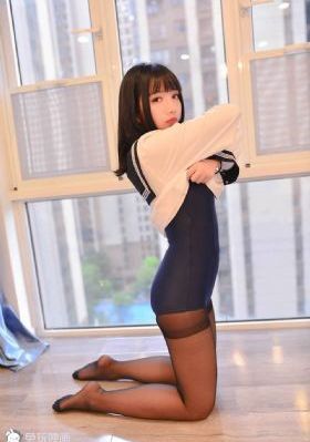 将军吮着着小妾的乳尖h_HD免费观看
