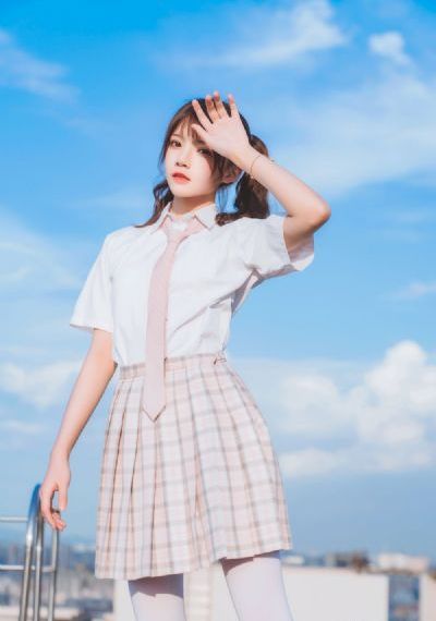 丝袜高跟国产91_电影无删减版