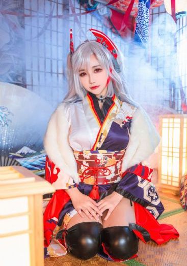 网友精品自拍_高清字幕版在线播放