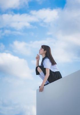 欧美真人抽搐一进一出gif_720日韩电影在线