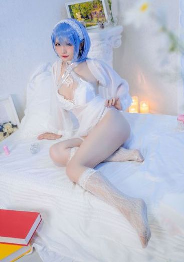 全棵女性艺术写真素材_超清影视在线观看