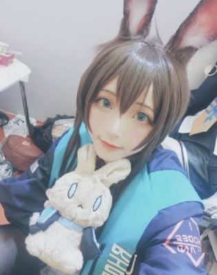 是不是小xue欠c了教室h_4K日韩免费观看