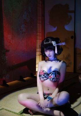 实拍网暴门视频网观看_剧情片高清视频观看