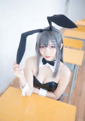 狠狠热免费视频_超清超清免费观看